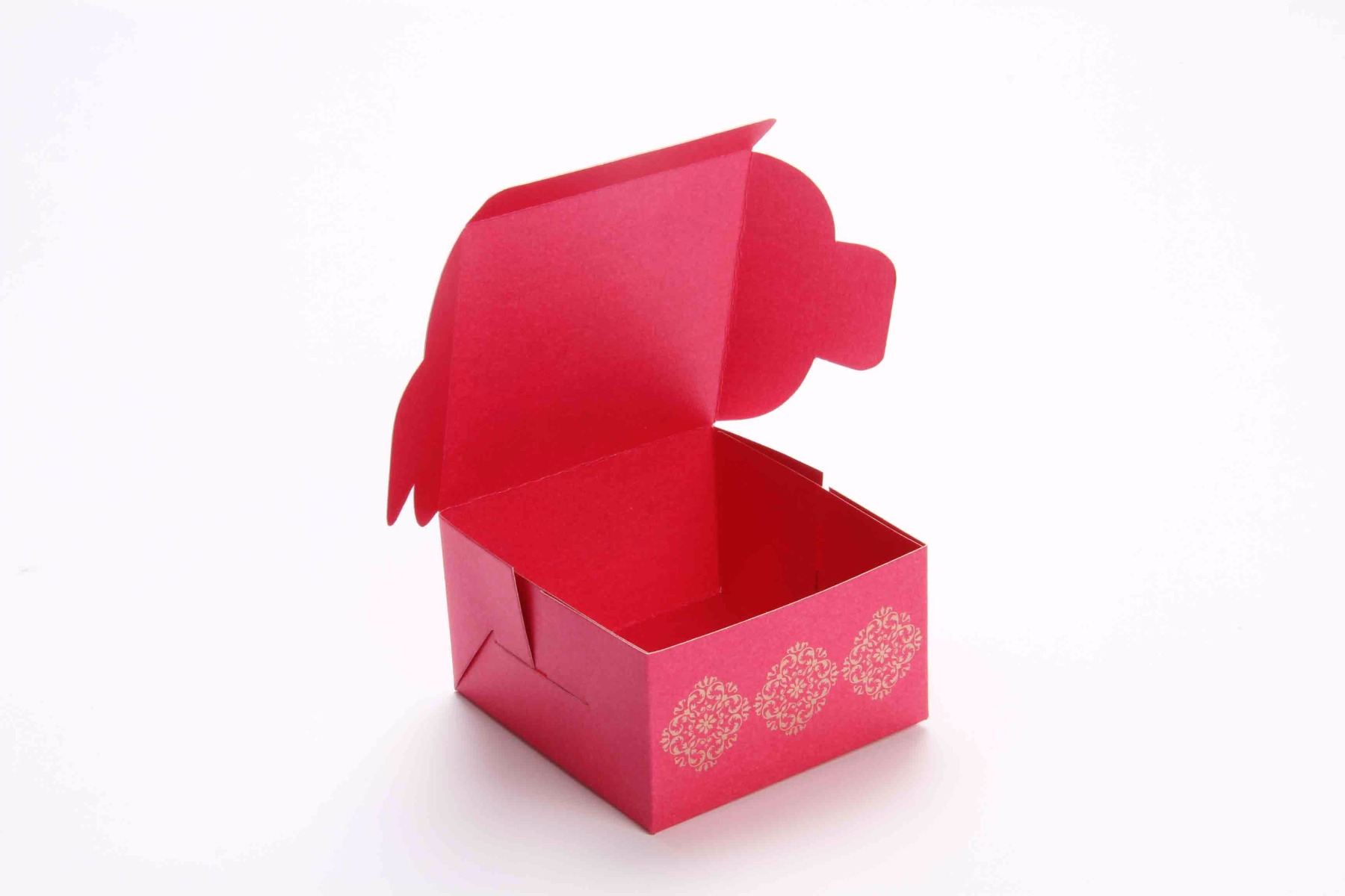 Small Size cube box in Pink Color