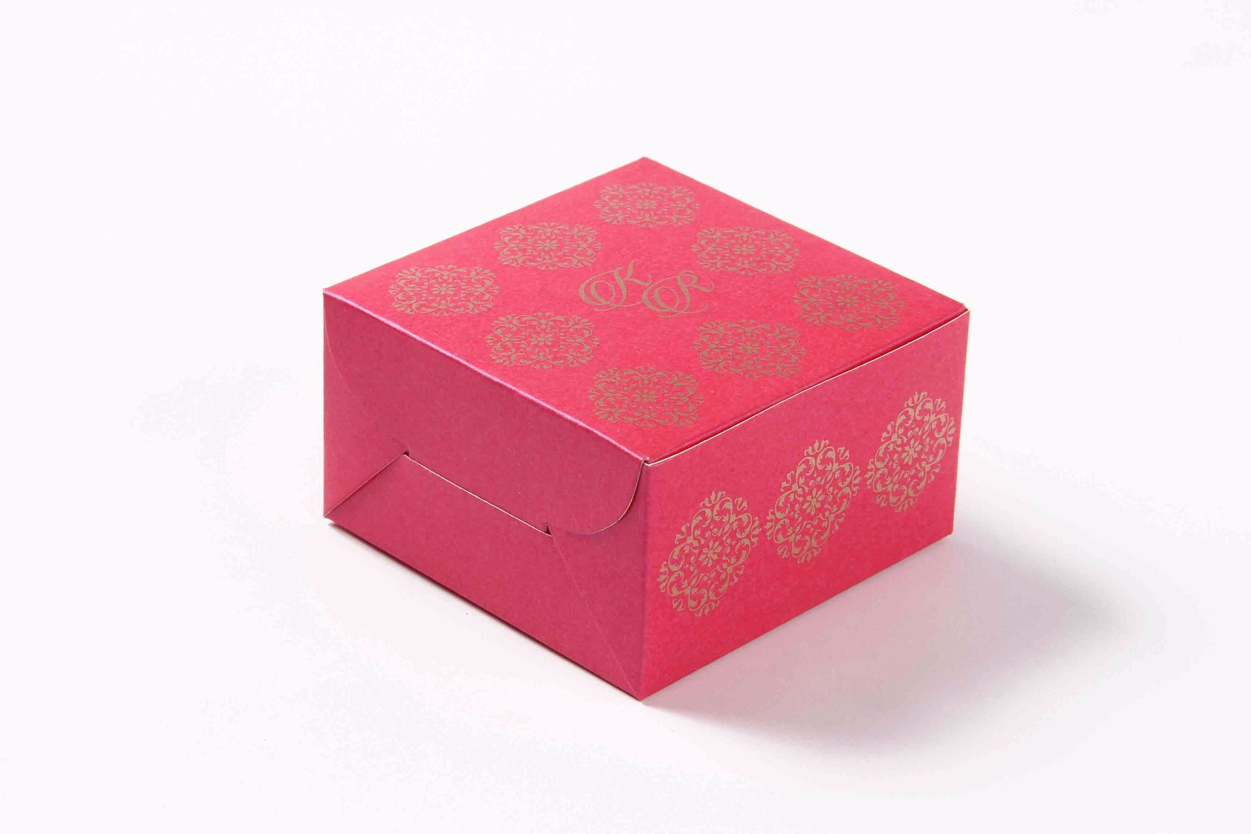 Small Size cube box in Pink Color