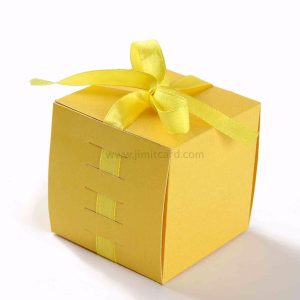 Bow Top Cube Favor Box in Yellow Color