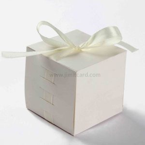 Bow Top Cube Favor Box No 5 - White-8544